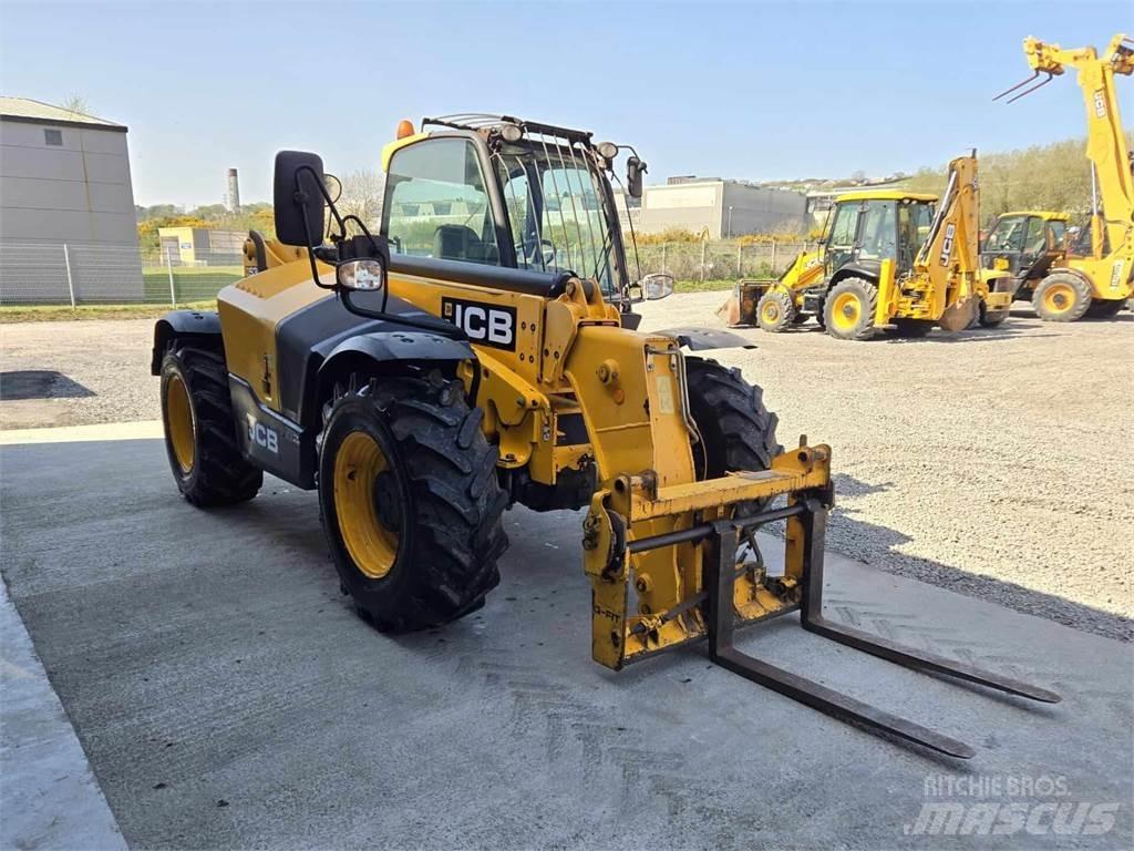 JCB 535-95 Телескопические погрузчики