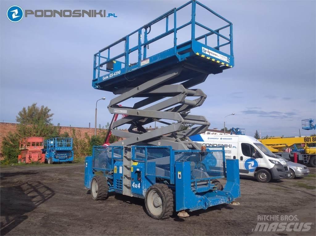 Genie 4390 Ножничные подъемники
