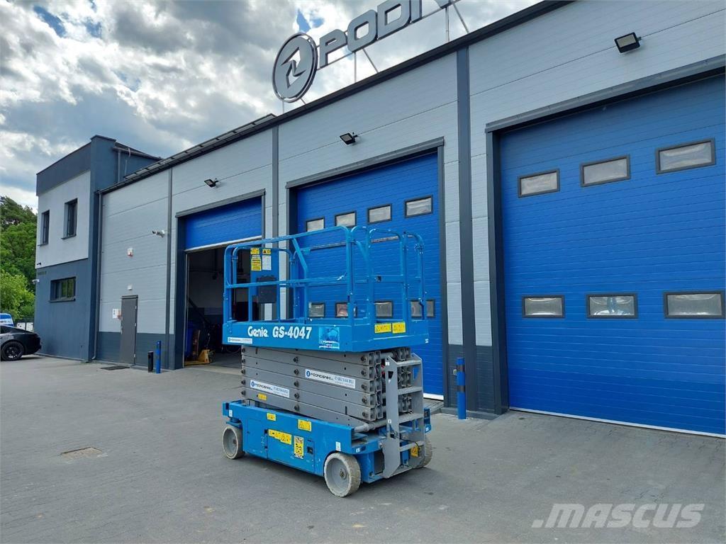 Genie GS-4047 Ножничные подъемники