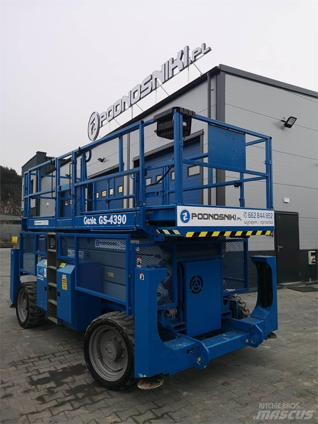 Genie GS-4390 Ножничные подъемники