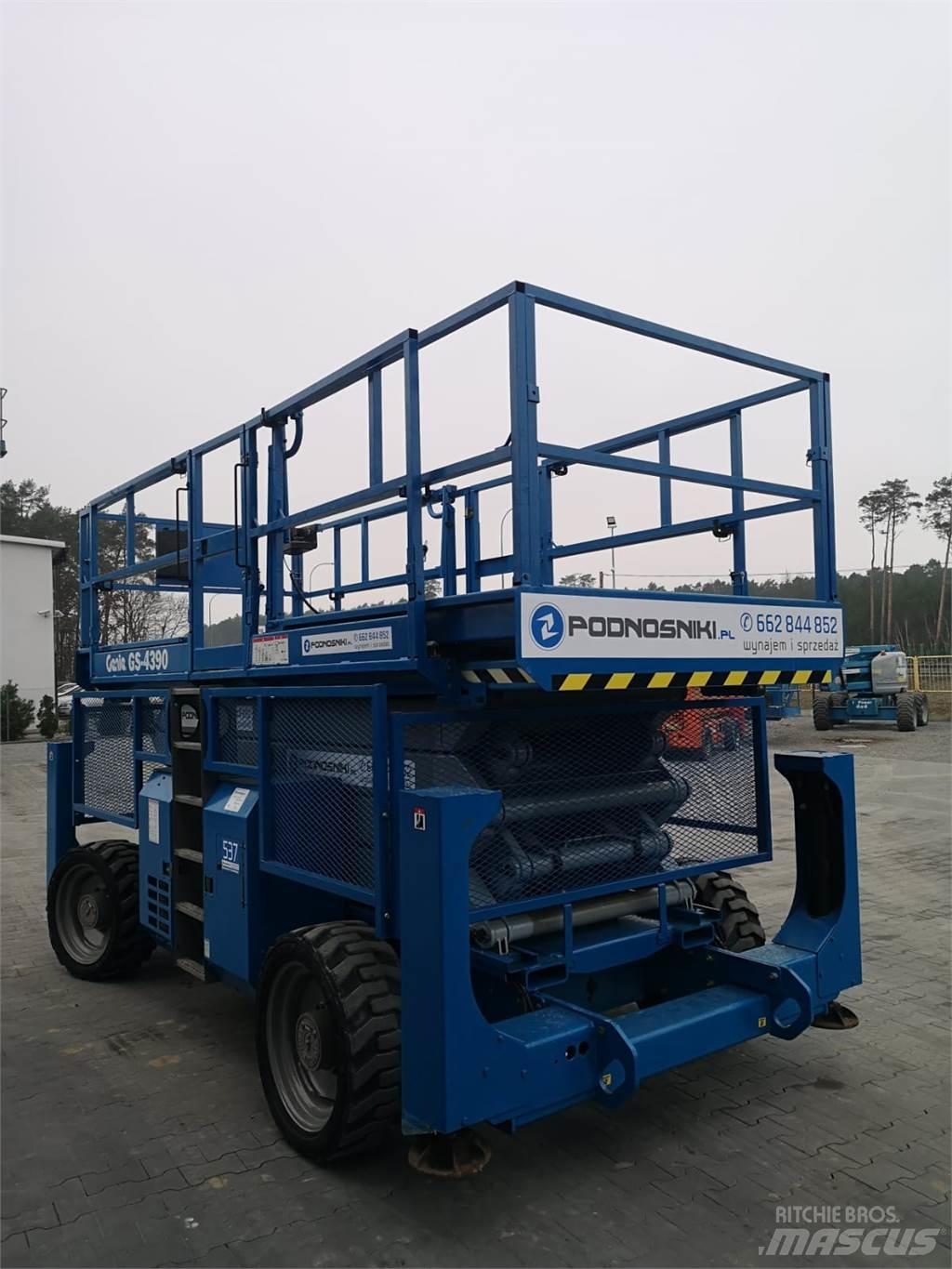Genie GS-4390 Ножничные подъемники