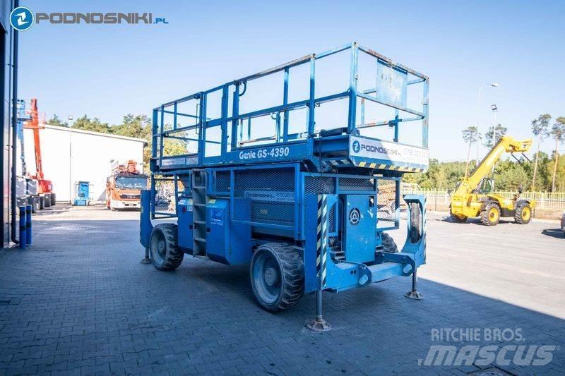 Genie GS-4390 Ножничные подъемники