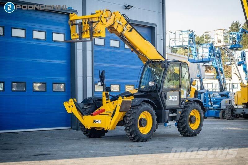 JCB 535-125 Телескопические погрузчики