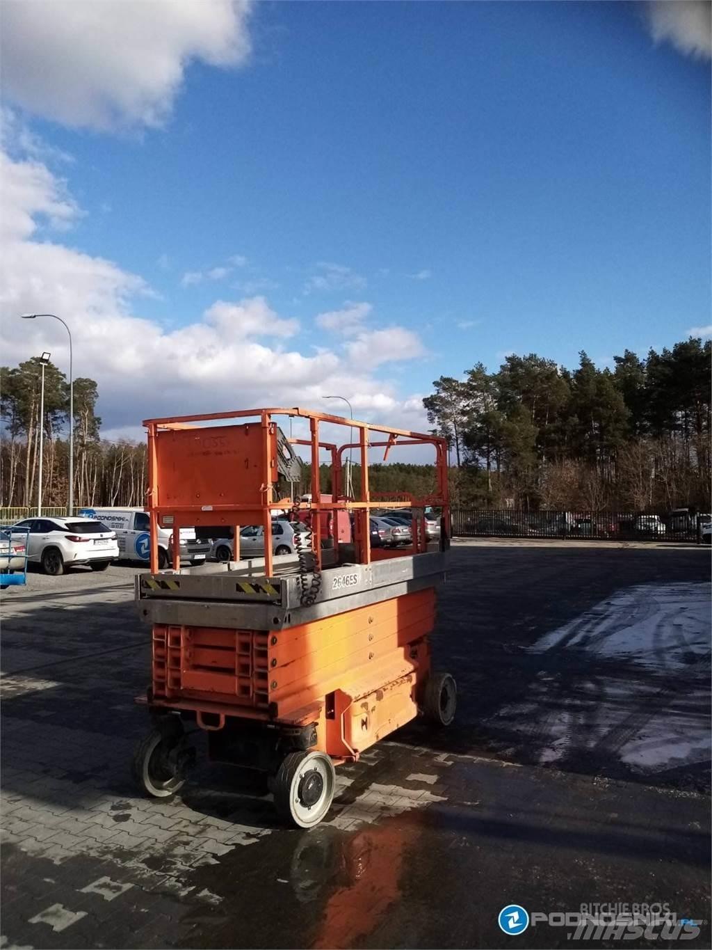 JLG 2646ES Ножничные подъемники