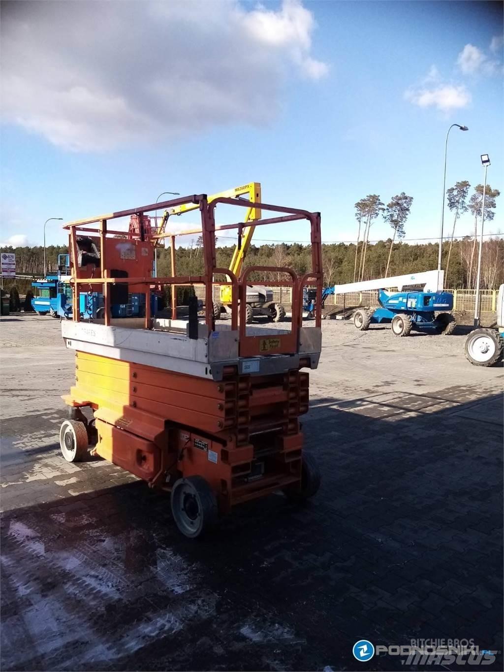 JLG 2646ES Ножничные подъемники