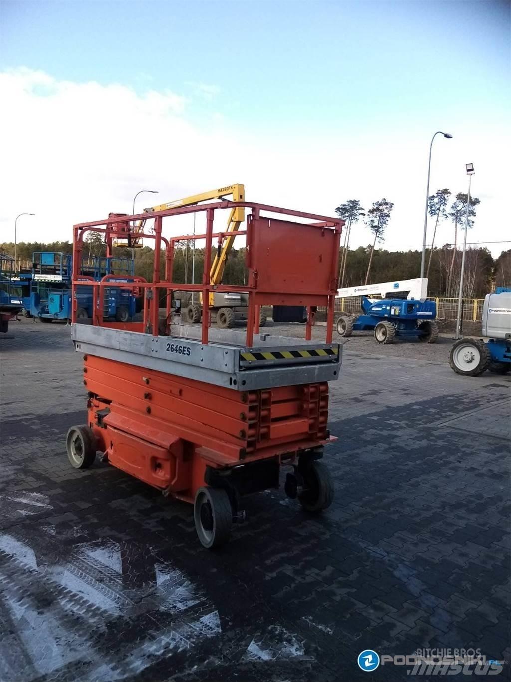 JLG 2646ES Ножничные подъемники