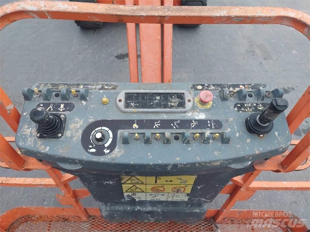 JLG 450AJ Коленчатые подъемники