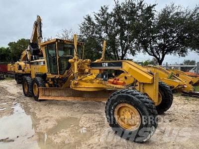 CAT 12H Грейдеры
