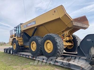 CAT 730-04 Шарнирно-сочленённые самосвалы