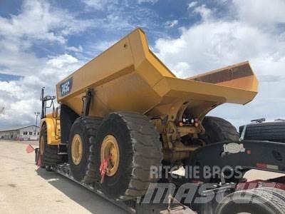 CAT 745C Шарнирно-сочленённые самосвалы