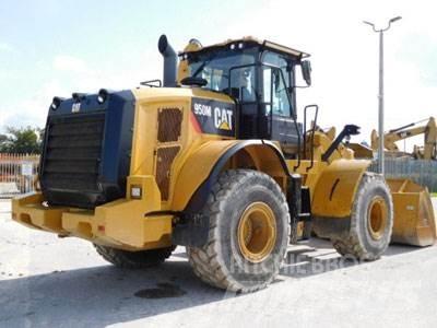 CAT 950M Фронтальные погрузчики