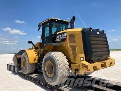 CAT 950M Фронтальные погрузчики