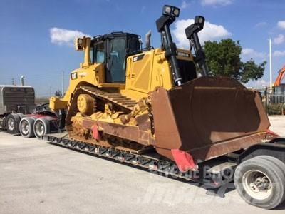 CAT D8T Гусеничные бульдозеры