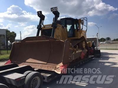 CAT D8T Гусеничные бульдозеры