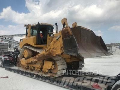 CAT D8T Гусеничные бульдозеры