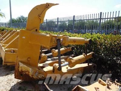 CAT D8T Ripper, S/S Компоненты строительной техники