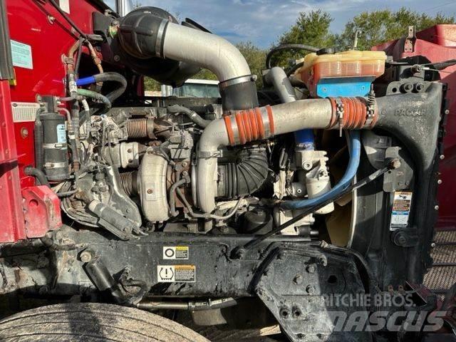 Peterbilt 384 Седельные тягачи