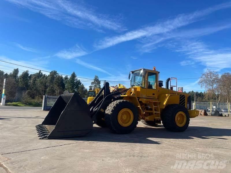 Volvo L 220 E Фронтальные погрузчики
