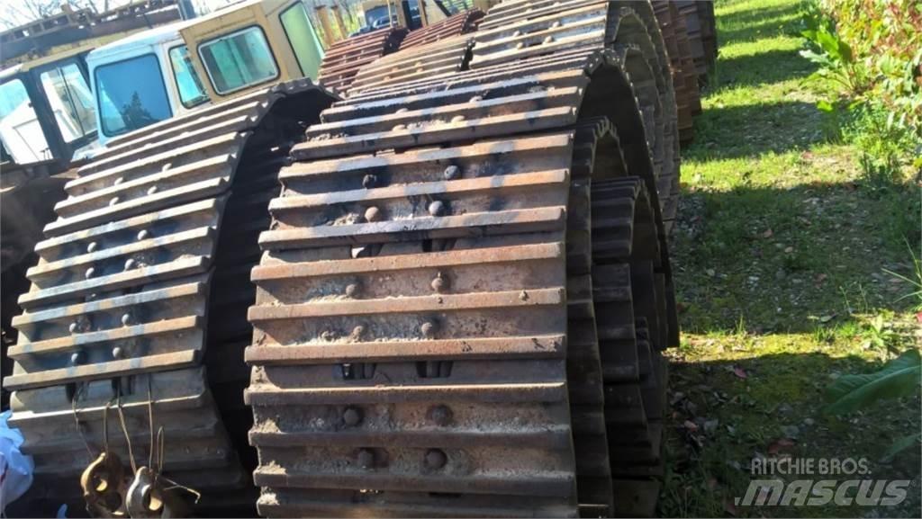 CAT 231D Гусеницы и цепи