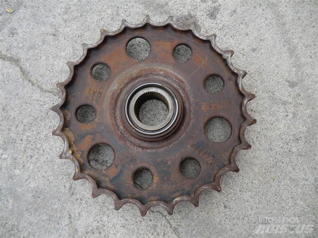 CAT 231D Гусеницы и цепи