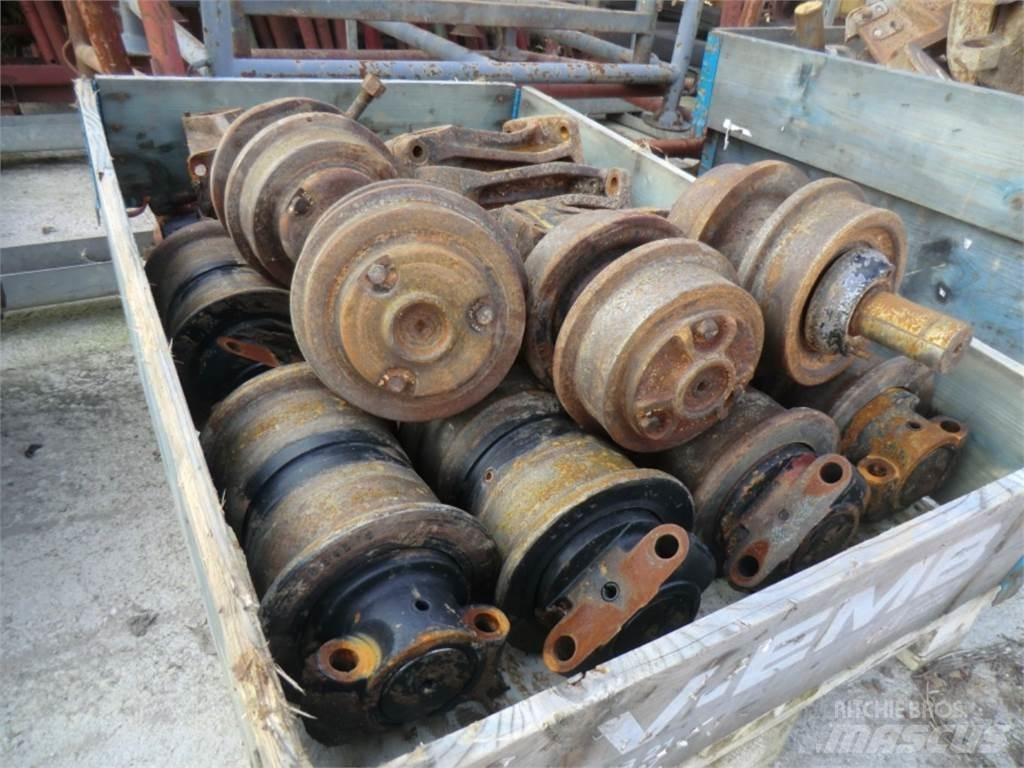CAT 231D Гусеницы и цепи