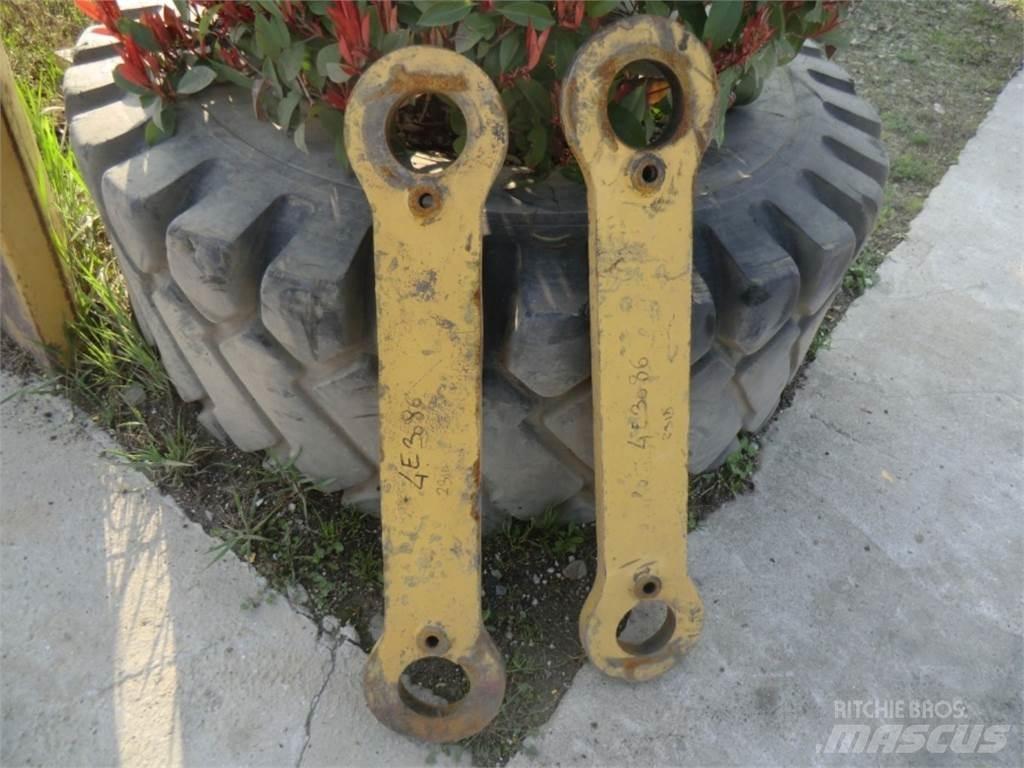 CAT 231D Ходовая часть и подвеска
