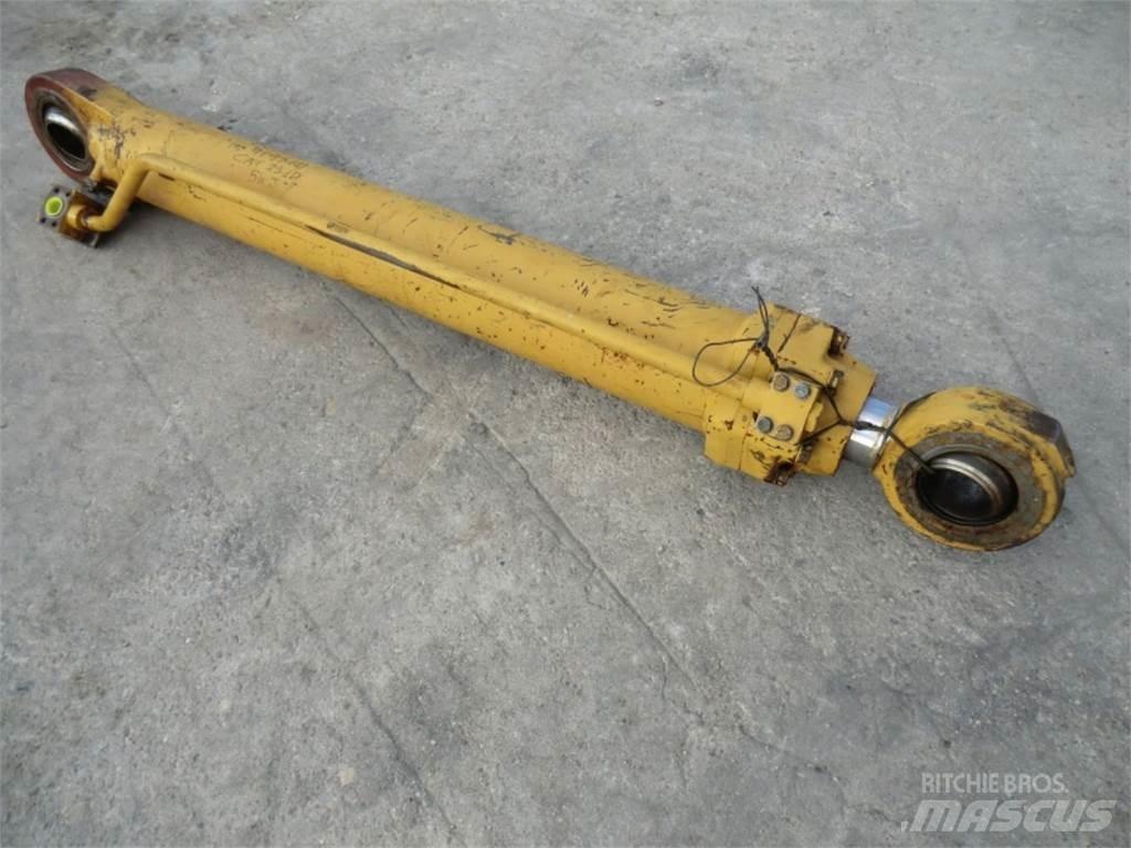 CAT 231D Строительная техника - Другие