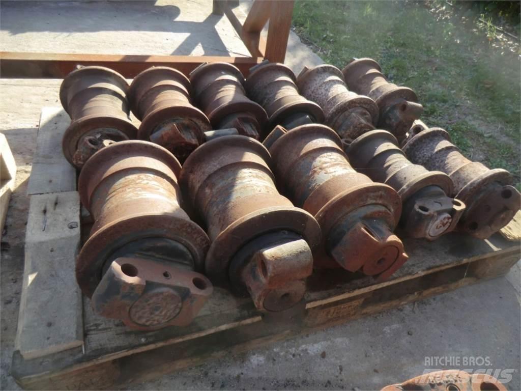 CAT 320 Гусеницы и цепи