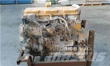 CAT 3304 Двигатели