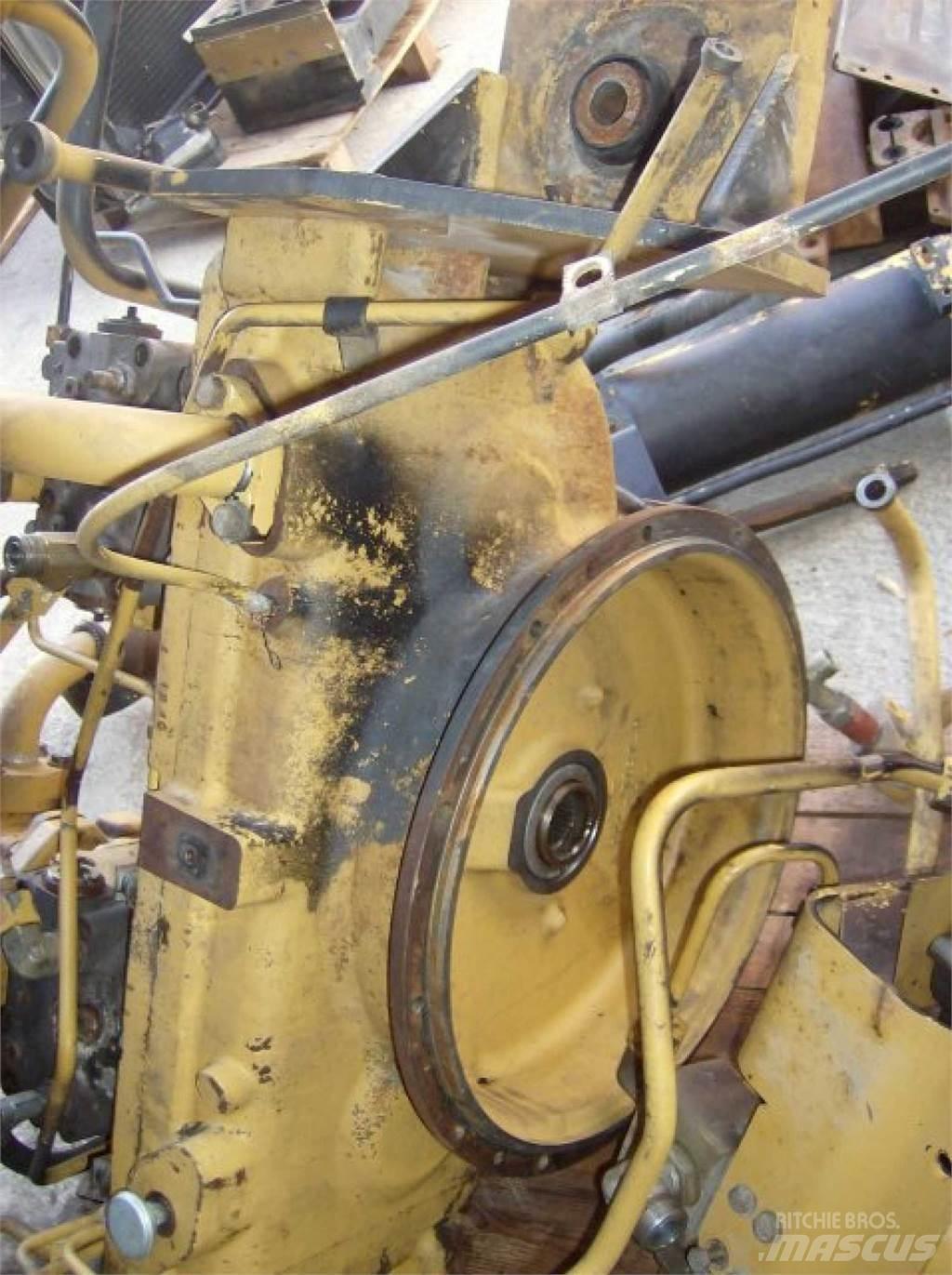 CAT 5080 Гусеницы и цепи