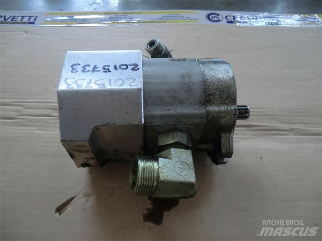 CAT 735 Строительная техника - Другие