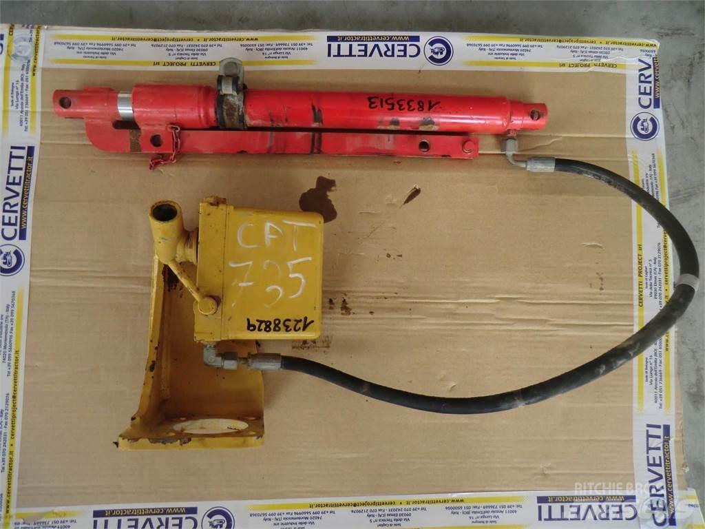 CAT 735 Строительная техника - Другие