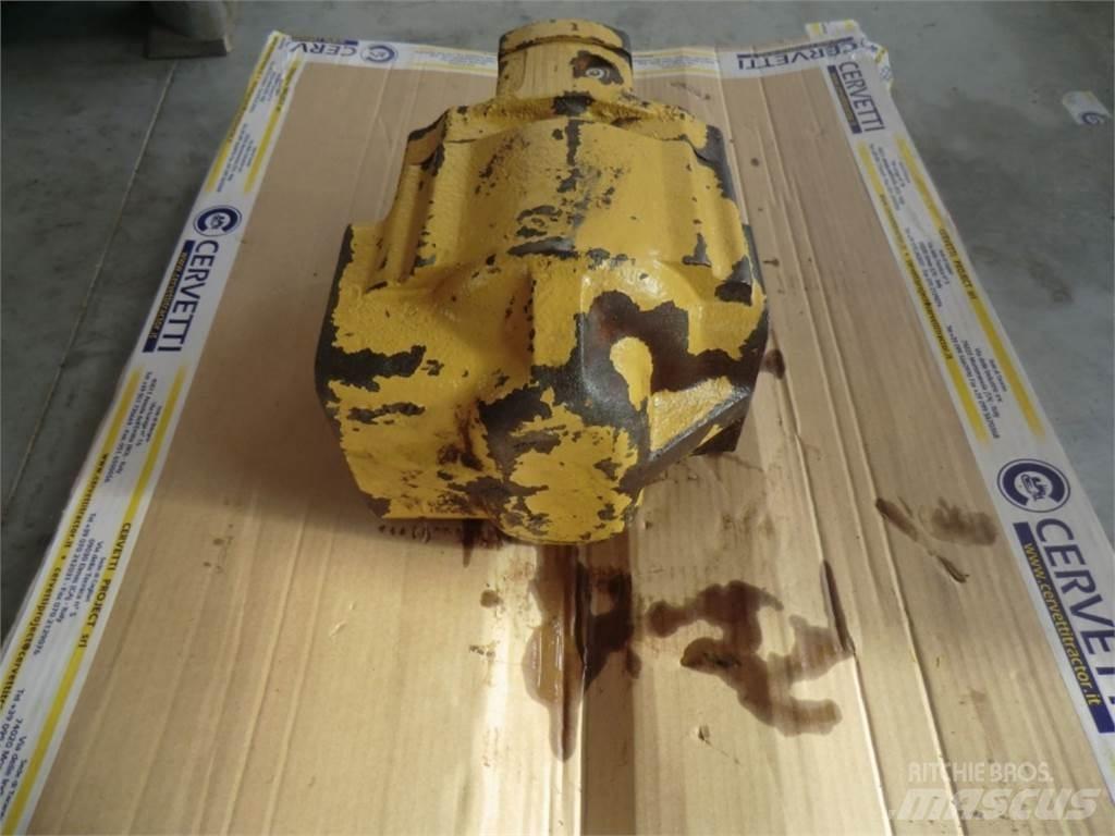 CAT 735 Строительная техника - Другие