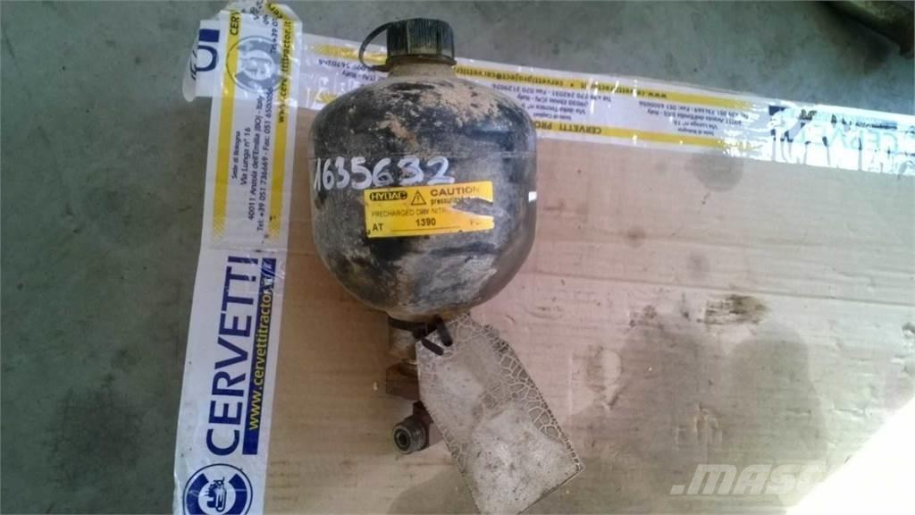 CAT 735 Строительная техника - Другие