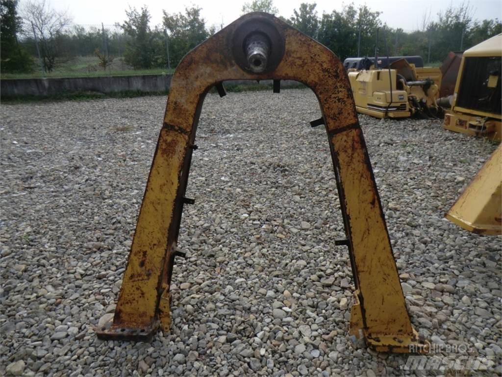 CAT 735 Ходовая часть и подвеска