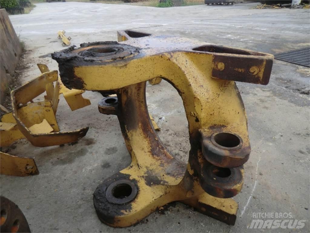 CAT 735 Ходовая часть и подвеска