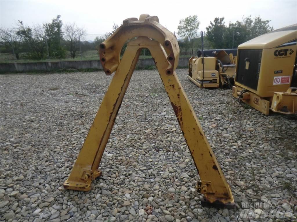 CAT 735 Ходовая часть и подвеска