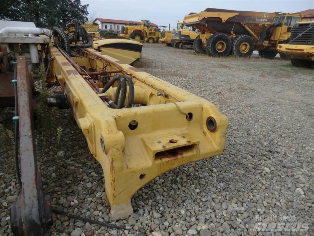 CAT 735 Ходовая часть и подвеска