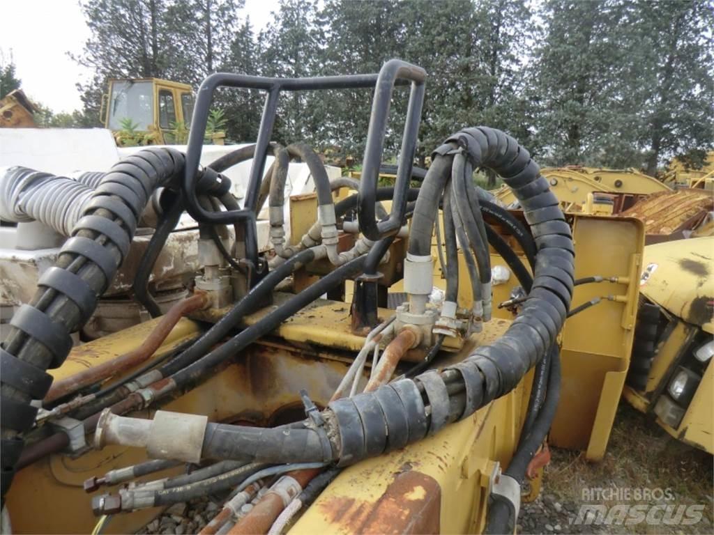 CAT 735 Ходовая часть и подвеска