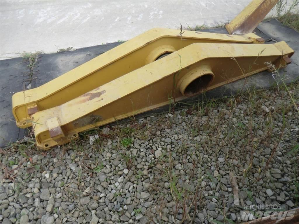 CAT 735 Строительная техника - Другие