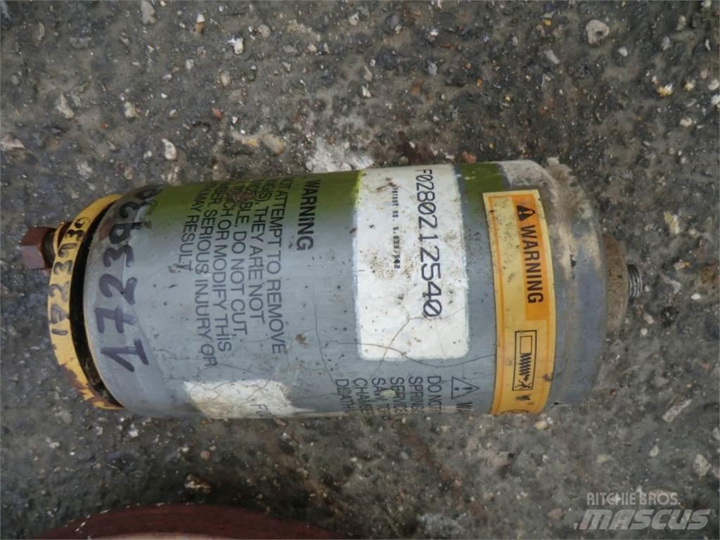 CAT 735 Строительная техника - Другие