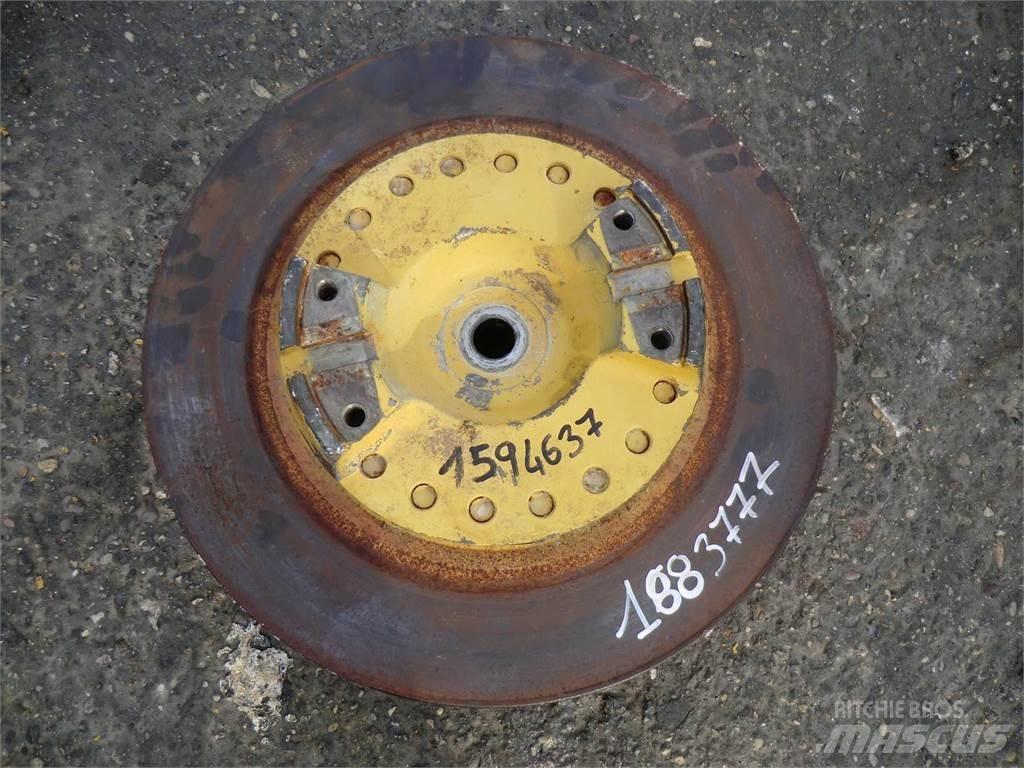 CAT 735 Строительная техника - Другие