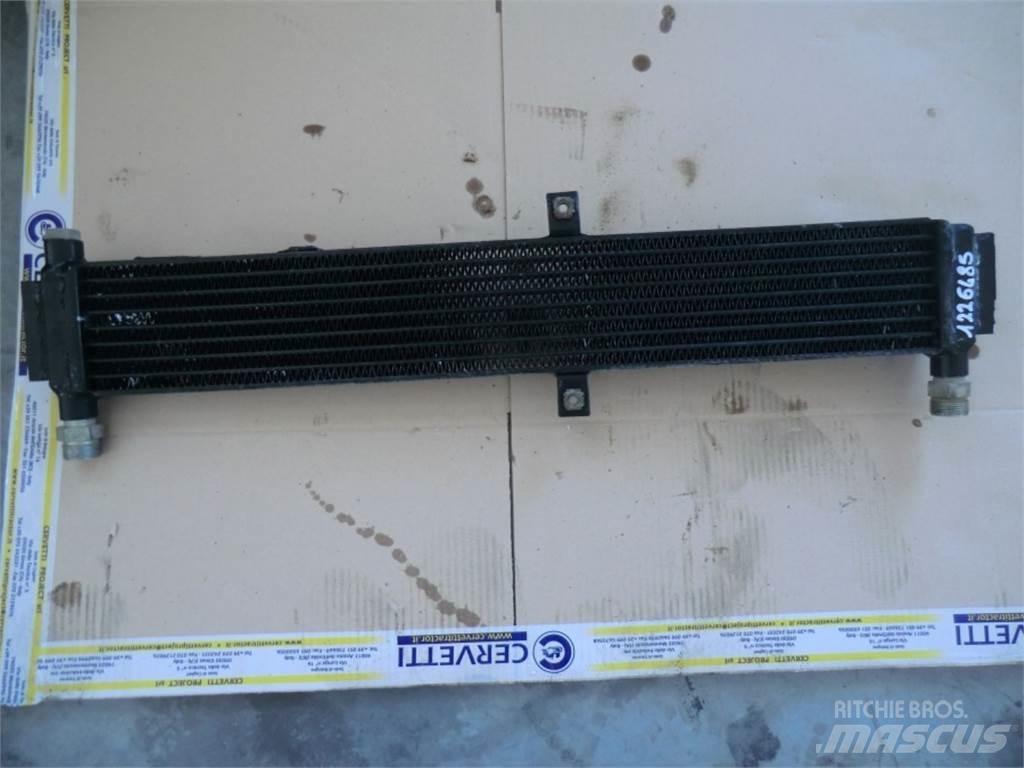 CAT 735 Строительная техника - Другие