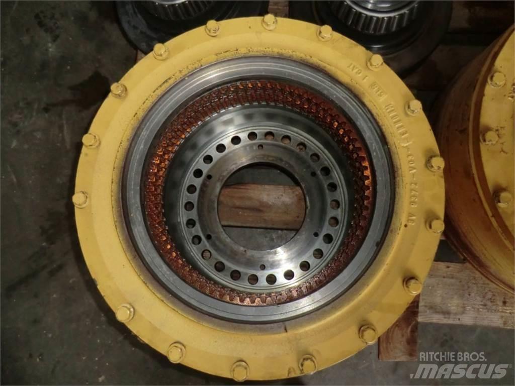CAT 735 Строительная техника - Другие