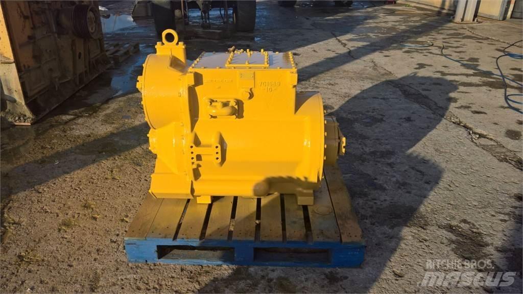 CAT 769D Строительная техника - Другие