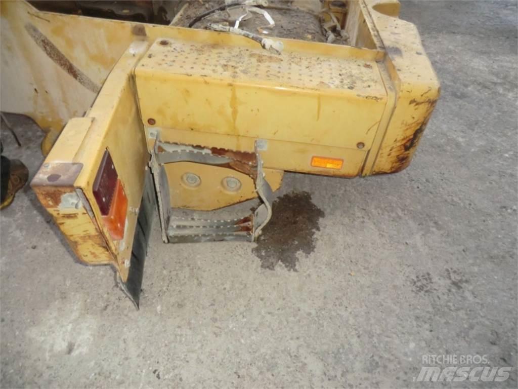 CAT 928G Ходовая часть и подвеска