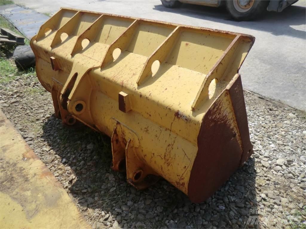 CAT 943 Строительная техника - Другие
