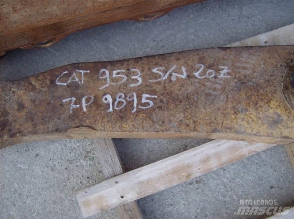 CAT 953 Гусеницы и цепи
