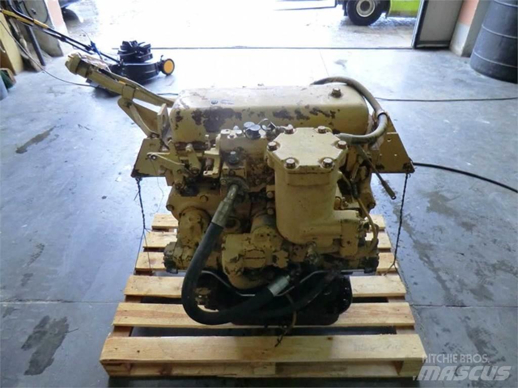 CAT 953 Строительная техника - Другие