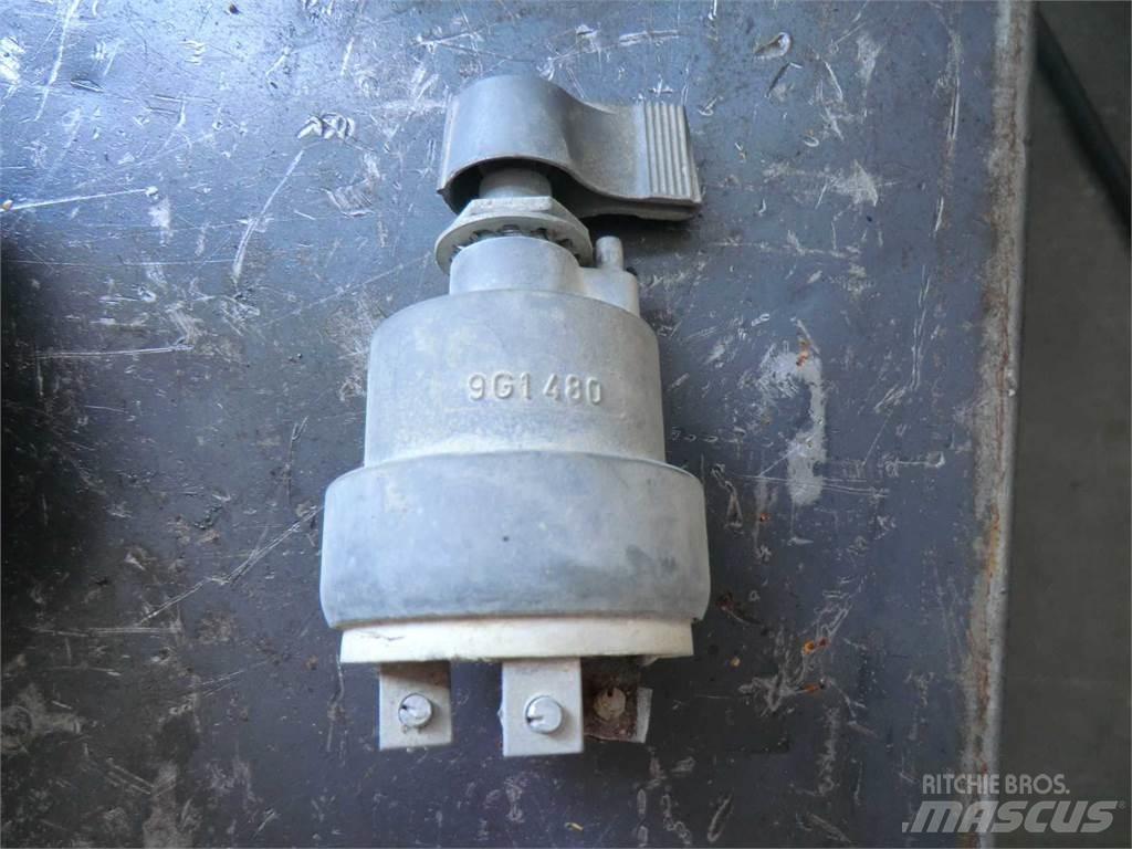 CAT 953 Строительная техника - Другие